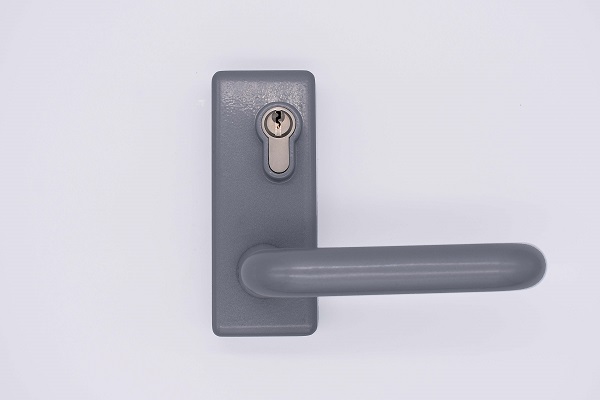 Arrone has launched a lock and handle that allows emergency exit doors to become entrance doors.