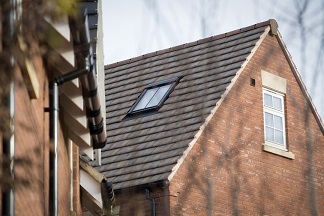 Roof window