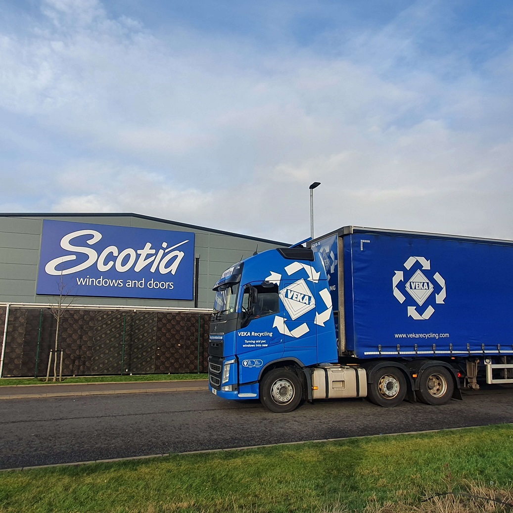 A Veka Recycling lorry outside a factory